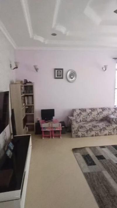 5 Bedrooms House/Apartment for Rent at Magomeni, Dar Es Salaam