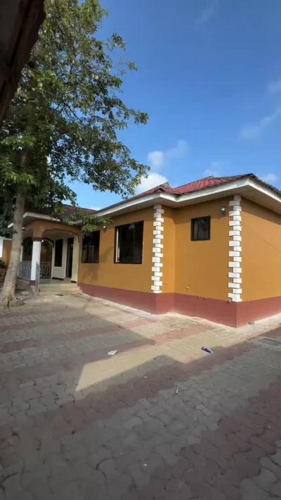 3 Bedrooms House/Apartment for Rent at Wazo, Dar Es Salaam