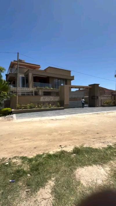 4 Bedrooms House for sale at Mbezi, Dar Es Salaam