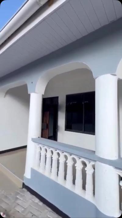 2 Bedrooms House for Rent at Makongo, Dar Es Salaam