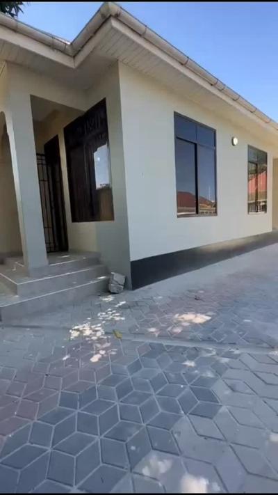 2 Bedrooms House/Apartment for Rent at Sinza, Dar Es Salaam