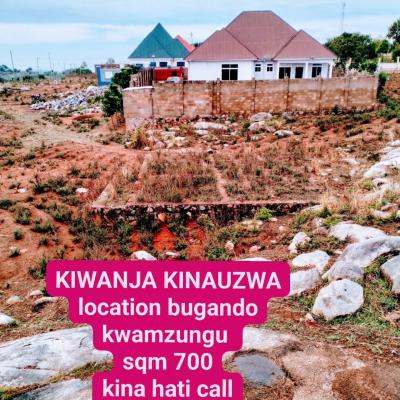 Kiwanja kinauzwa Bugando, Mwanza