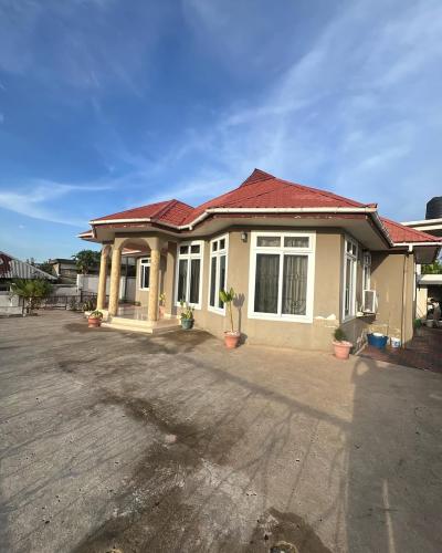 4 Bedrooms House for sale at Mawasiliano, Morogoro