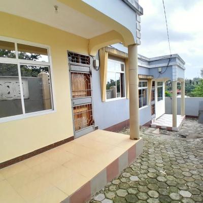 House for rent at Uwanjani, Songwe