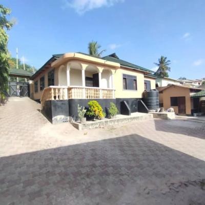 3 Bedrooms House/Apartment for Rent at Kimara, Dar Es Salaam