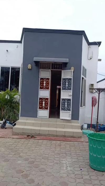 2 Bedrooms House/Apartment for Rent at Kijitonyama, Dar Es Salaam