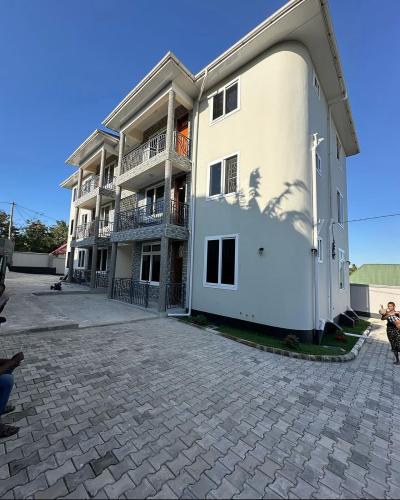 Nyumba/Apartment ya vyumba viwili inapangishwa Goba, Dar Es Salaam