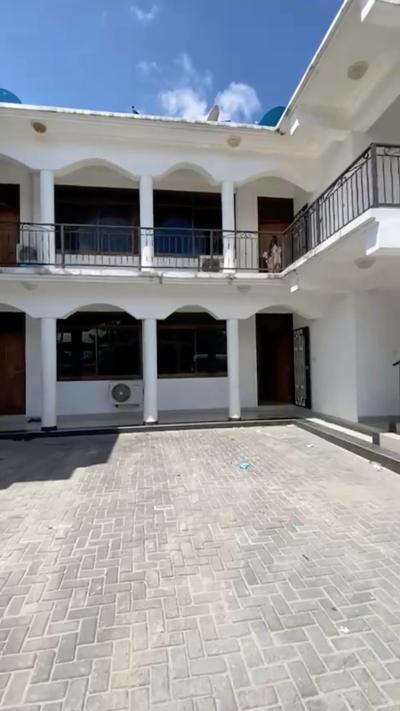 Nyumba/Apartment ya vyumba vitatu inapangishwa Sinza, Dar Es Salaam