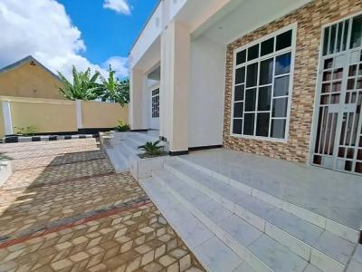 Nyumba/Apartment ya vyumba viwili inapangishwa Goba, Dar Es Salaam