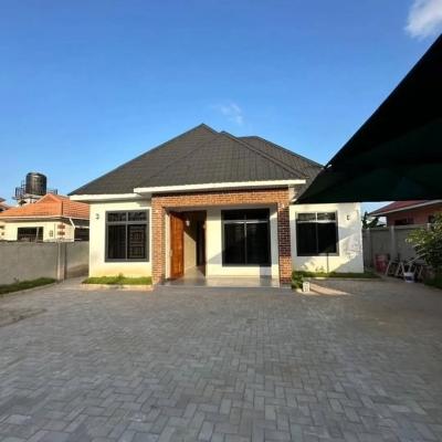 3 Bedrooms House for Rent at Namanga, Arusha