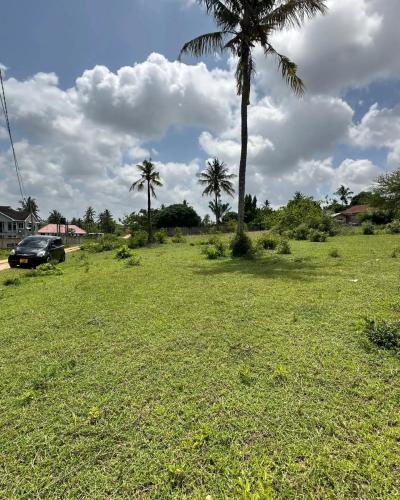 Kiwanja kinauzwa Madale, Dar Es Salaam