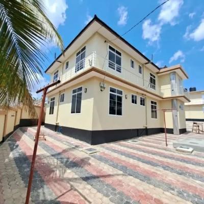 3 Bedrooms House/Apartment for sale at Mbezi, Dar Es Salaam