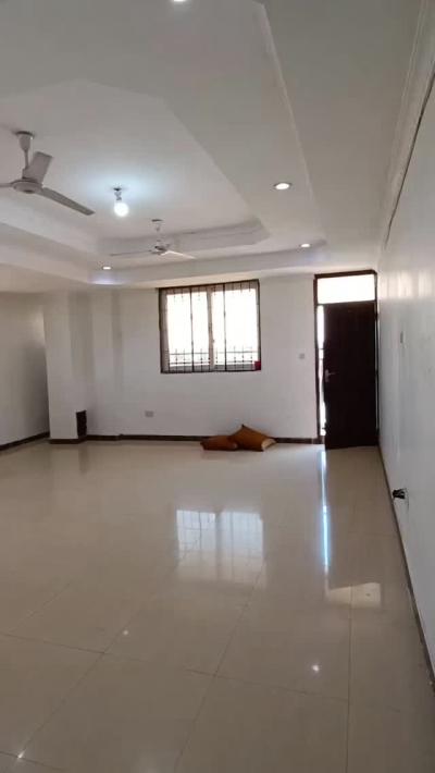 4 Bedrooms House/Apartment for Rent at Magomeni, Dar Es Salaam