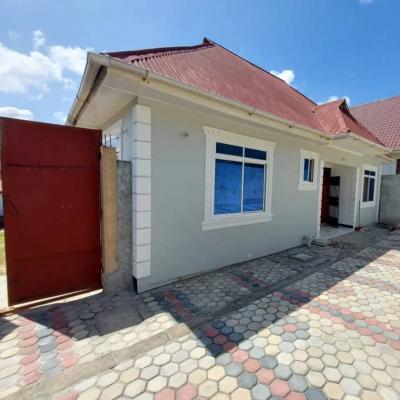 3 Bedrooms House for Rent at Ubungo, Dar Es Salaam