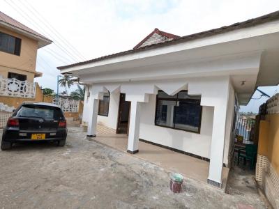 3 Bedrooms House for Rent at Kimara, Dar Es Salaam