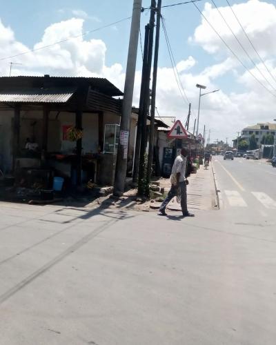 Kiwanja kinauzwa Sinza, Dar Es Salaam