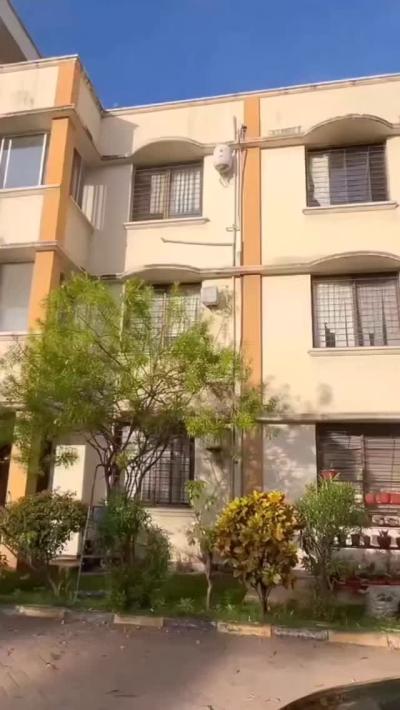 Nyumba/Apartment ya vyumba vitatu inapangishwa Mikocheni, Dar Es Salaam