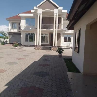 5 Bedrooms House for sale at Mbweni, Dar Es Salaam