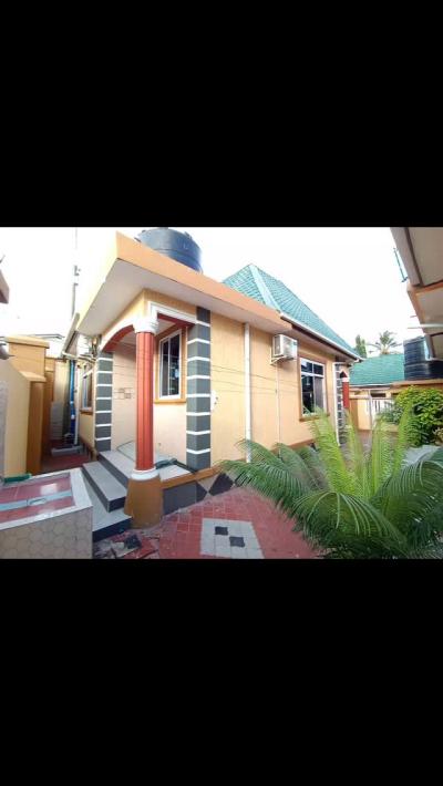 2 Bedrooms House/Apartment for Rent at Kimara, Dar Es Salaam