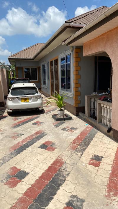 3 Bedrooms House/Apartment for Rent at Sinza, Dar Es Salaam