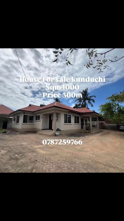 House for sale at Kunduchi, Dar Es Salaam