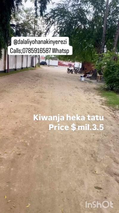 Kiwanja kinauzwa Heka, Singida