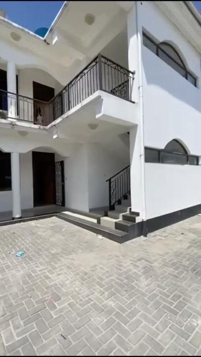 3 Bedrooms House/Apartment for Rent at Sinza, Dar Es Salaam