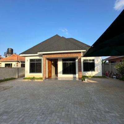 3 Bedrooms House for Rent at Namanga, Arusha