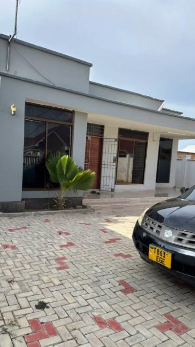 House for sale at Mawasiliano, Morogoro