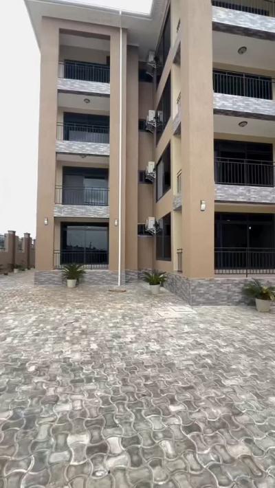 Nyumba/Apartment ya vyumba vitatu inapangishwa Makongo, Dar Es Salaam