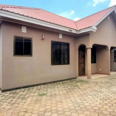 2 Bedrooms House/Apartment for Rent at Moshono, Arusha