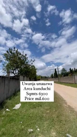 Plot for sale at Kunduchi, Dar Es Salaam