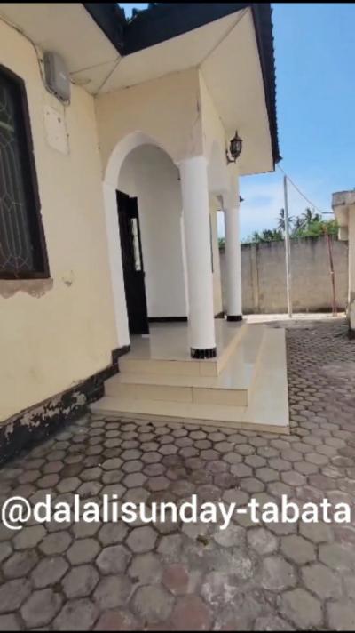 2 Bedrooms House for Rent at Tabata, Dar Es Salaam