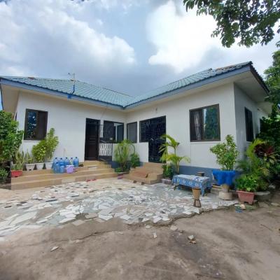 2 Bedrooms House for Rent at Ubungo, Dar Es Salaam