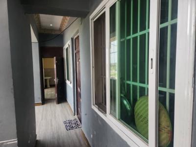 Nyumba/Apartment ya vyumba vitatu inapangishwa Kariakoo, Dar Es Salaam