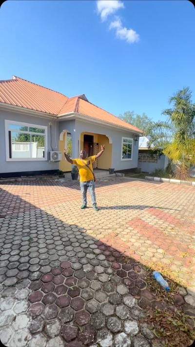  House for sale at Mnadani, Dodoma