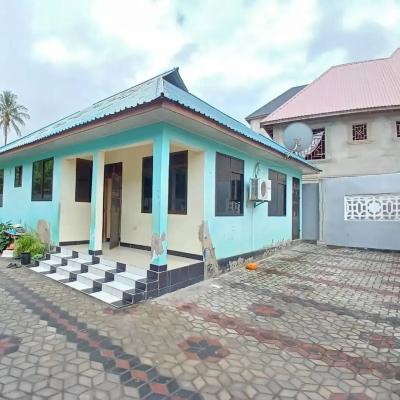 4 Bedrooms House for sale at Mbezi, Dar Es Salaam