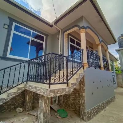 4 Bedrooms House for Rent at Mawasiliano, Morogoro