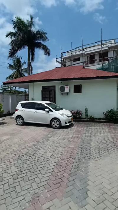 2 Bedrooms House for Rent at Kijitonyama, Dar Es Salaam