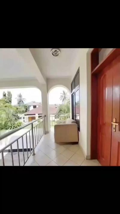 2 Bedrooms House for sale at Mikocheni, Dar Es Salaam