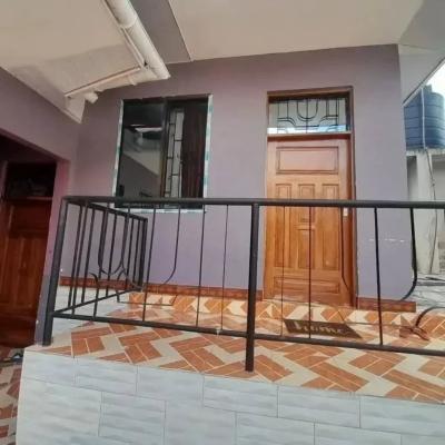 1 Bedrooms House for Rent at Ubungo, Dar Es Salaam