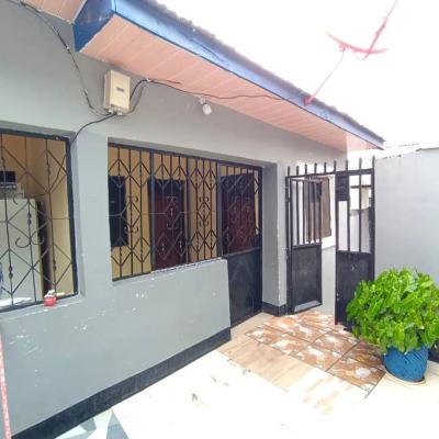 Nyumba/Apartment ya vyumba viwili inapangishwa Kimara, Dar Es Salaam