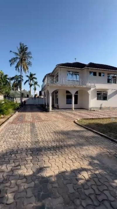 4 Bedrooms House for Rent at Mbezi, Dar Es Salaam