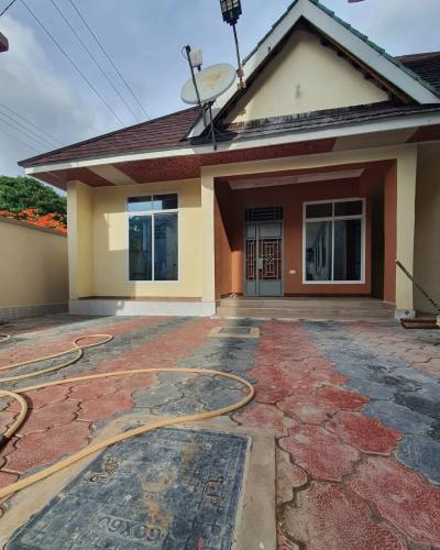 2 Bedrooms House for Rent at Tabata, Dar Es Salaam