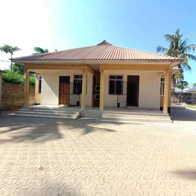 Nyumba/Apartment ya vyumba vitatu inapangishwa Mbuyuni, Morogoro