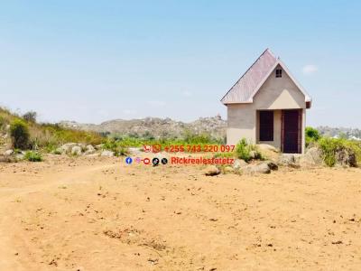 1 Bedrooms House for sale at Heka, Singida