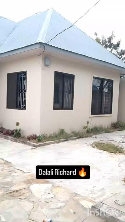 3 Bedrooms House/Apartment for Rent at Tabata, Dar Es Salaam