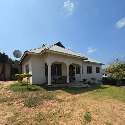 4 Bedrooms House for sale at Kinyerezi, Dar Es Salaam