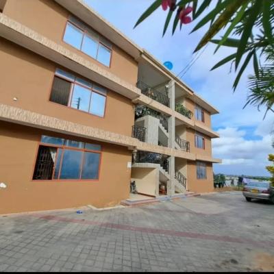 Nyumba/Apartment ya vyumba vitatu inapangishwa Mbezi, Dar Es Salaam