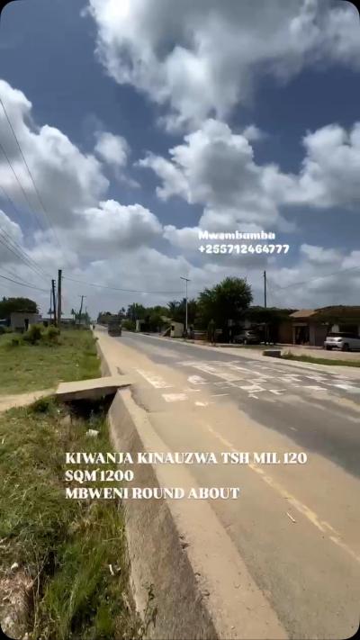 Kiwanja kinauzwa Mbweni, Dar Es Salaam